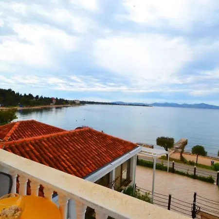 Apartman By The Sea - Diklo, - 16419 Zadar